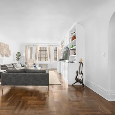Image 3 - 161 West 75th Street, New York, NY 10023, USA - Apartment for sale