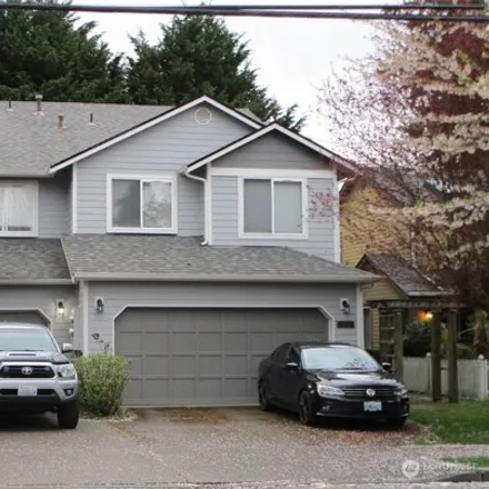 Image 2 - 825 Pine Ave, Snohomish, Washington, 98290 - Townhouse for sale