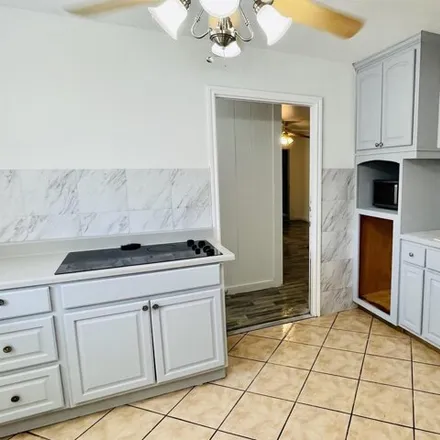 Rent this 2 bed house on unnamed road in Del Rio, TX 78840