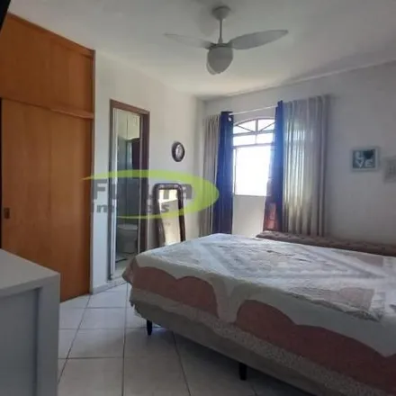 Buy this 2 bed house on Rua Ponta Grossa in Milionários, Belo Horizonte - MG
