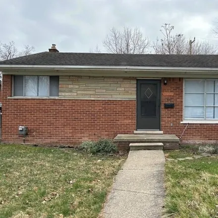 Rent this 3 bed house on 1900 Rowland Avenue in Royal Oak, MI 48067