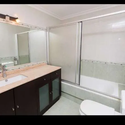 Rent this 3 bed apartment on Calexón do Viso in 36206 Vigo, Spain