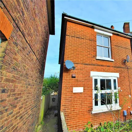 Rent this 1 bed apartment on 61 Guildford Park Road in Guildford, GU2 7ND