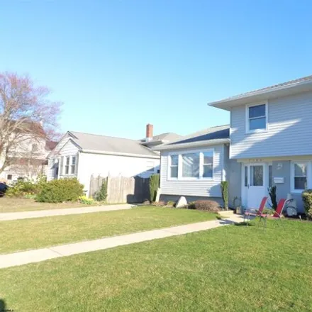 Rent this 4 bed house on 7118 Ventnor Gardens Plaza in Ventnor City, NJ 08406