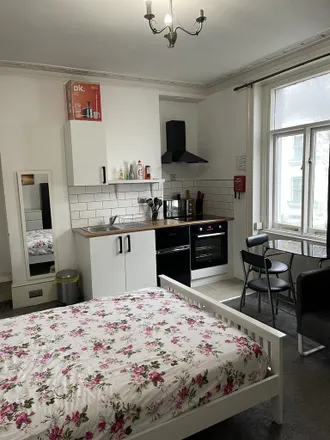 Rent this studio apartment on Jeng in 30 Upper North Street, Brighton