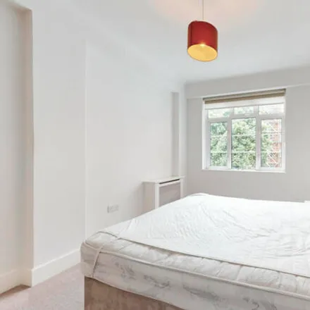 Image 7 - Grove End Gardens, 33 Grove End Road, London, NW8 9ND, United Kingdom - Room for rent