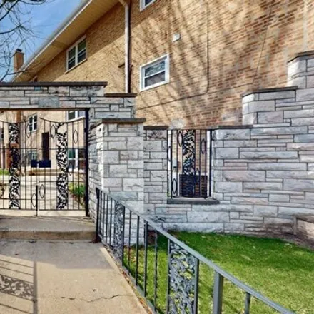Image 7 - 7101-7105 West Foster Place, Chicago, IL 60656, USA - House for sale