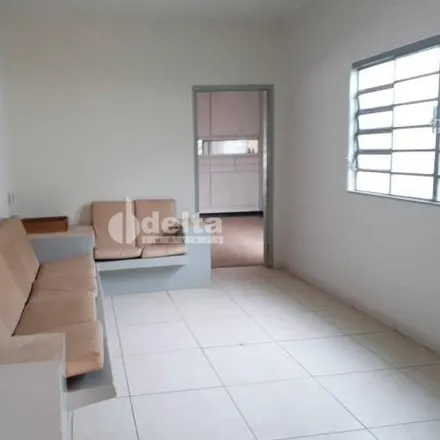 Rent this 3 bed house on Avenida Afonso Pena in Nossa Senhora Aparecida, Uberlândia - MG