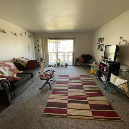 Image 3 - 213 Williamsburg Drive, Thiensville, Ozaukee County, WI 53092, USA - Apartment for rent