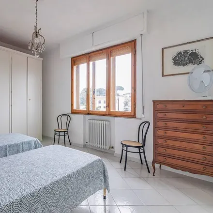 Rent this 3 bed apartment on Siena