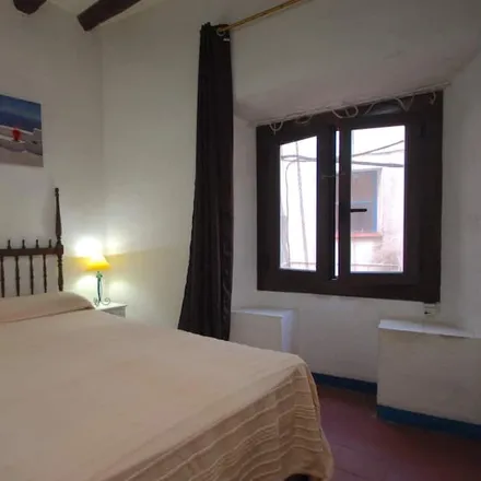 Rent this 1 bed apartment on 17320 Tossa de Mar