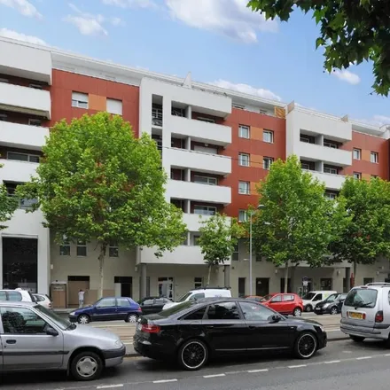 Rent this 2 bed apartment on 125 Avenue de la République in 63100 Clermont-Ferrand, France