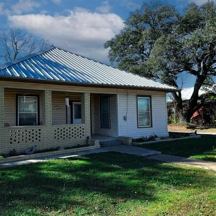 Buy this 3 bed house on Exxon in Fisher Street, Goldthwaite