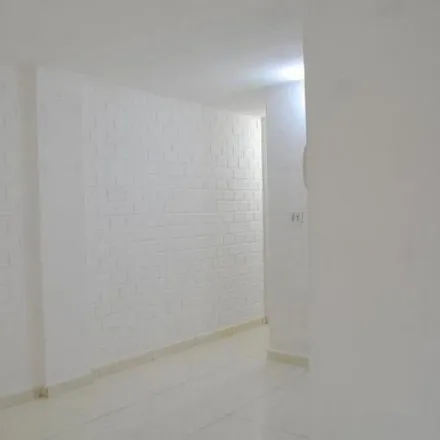 Rent this 2 bed apartment on Rua Wilde Lustosa in Praia da Bandeira, Rio de Janeiro - RJ