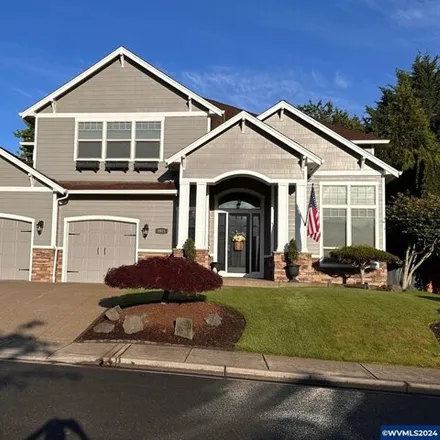 Buy this 4 bed house on 1611 Onyx St Nw in Salem, Oregon
