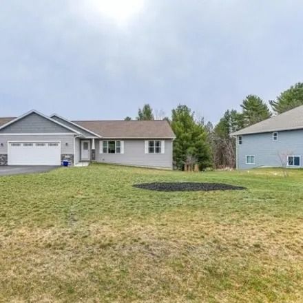 Buy this 3 bed house on Sunny Meadow Drive in Kronenwetter, WI 13245