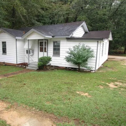 Buy this 4 bed house on 634 Gladys Street in Magnolia, AR 71753
