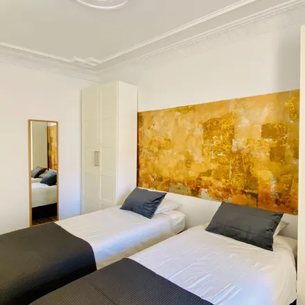 Rent this 7 bed room on Carrer de la Portaferrissa in 14, 08002 Barcelona