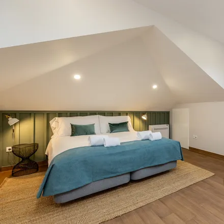 Rent this 1 bed apartment on Rua de Luís de Camões in 4400-070 Vila Nova de Gaia, Portugal
