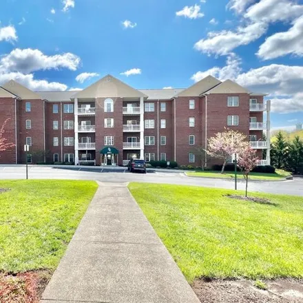 Buy this 3 bed condo on Sterling Road in Roanoke County, VA 24014