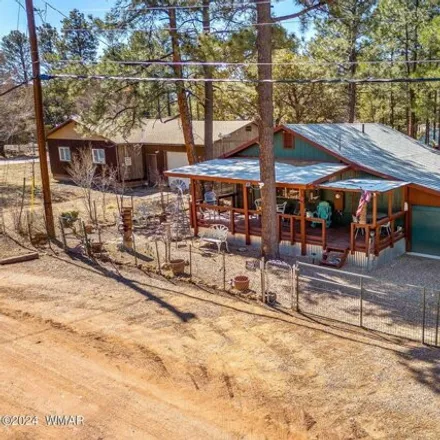 Buy this 2 bed house on 2882 Center Road in Navajo County, AZ 85933