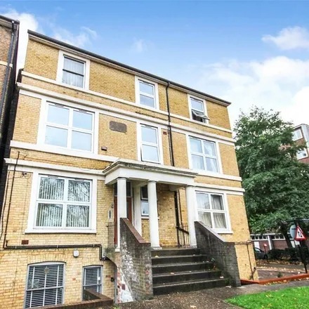 Rent this 1 bed apartment on Woburn Road in Bedford, MK40 1DQ