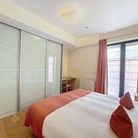 Rent this 2 bed apartment on Rue Louis Scutenaire - Louis Scutenairestraat 1 in 1030 Schaerbeek - Schaarbeek, Belgium