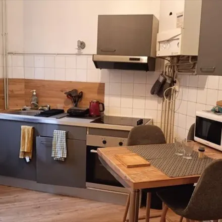 Rent this 1 bed apartment on 44 Quai Beatrix de Gâvre in 53000 Laval, France