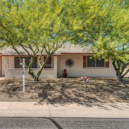 Buy this 2 bed house on 20006 North Concho Circle in Sun City, AZ 85373