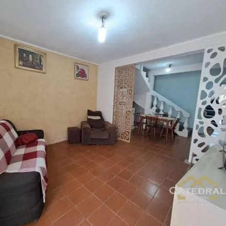 Buy this 1 bed house on Rua Zuferey in Vianelo, Jundiaí - SP
