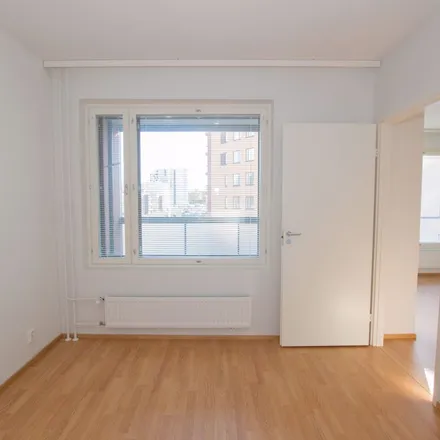 Rent this 2 bed apartment on Kaskitie 2 in 04414 Järvenpää, Finland