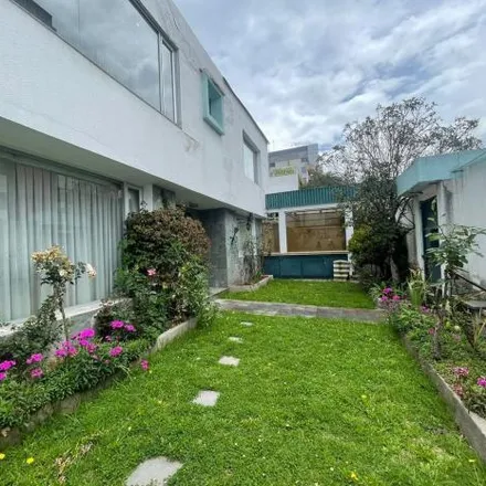Rent this 5 bed house on Baños in 170405, Quito