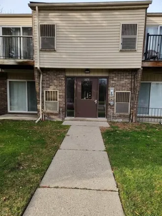 Rent this 1 bed condo on 38253 Fairway Court in Clinton Township, MI 48038