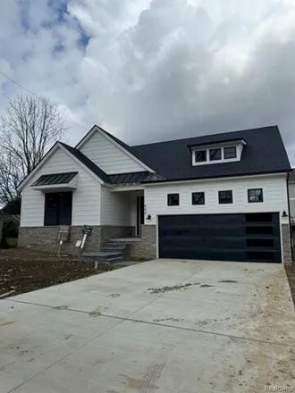 Buy this 4 bed house on Cumberland Ridge Court in Rochester, MI