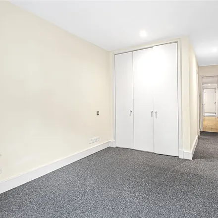 Image 2 - Hereford Road, London, W3 9JN, United Kingdom - Apartment for rent