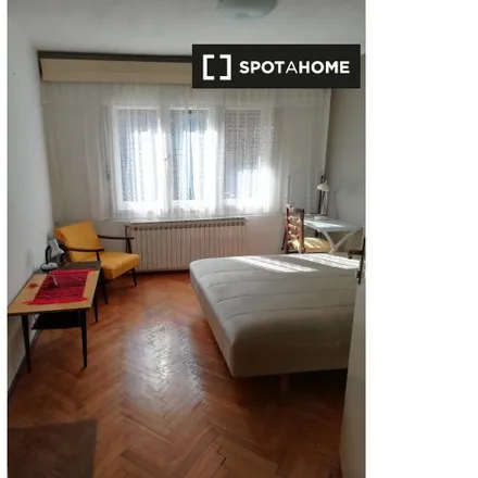 Rent this 4 bed room on Ulica Benedikta Vinkovića 8 in 10000 City of Zagreb, Croatia