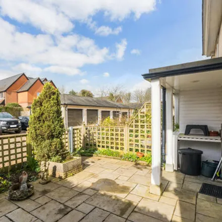 Image 1 - St Luke's Court, Marlborough, SN8 1YU, United Kingdom - Townhouse for sale