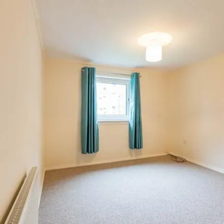 Image 7 - 54 Mortonhall Park Crescent, City of Edinburgh, EH17 8SX, United Kingdom - Apartment for rent