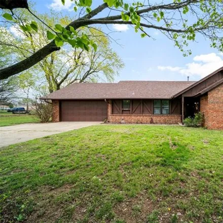 Buy this 3 bed house on 16167 East 109th Street North in Owasso, OK 74055