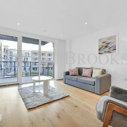 Image 4 - Royal Victoria Gardens, Whiting Way, London, SE16 7DR, United Kingdom - Apartment for rent