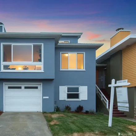 Buy this 3 bed house on 196 Westmoor Avenue in Daly City, CA 94015