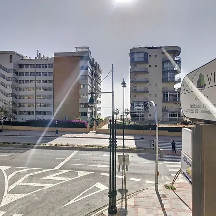 Image 4 - Calle Federico García Lorca, 29640 Fuengirola, Spain - Apartment for rent
