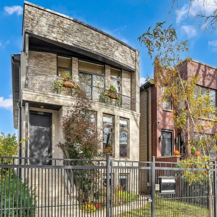 Image 2 - 2650 West Homer Street, Chicago, IL 60647, USA - House for sale