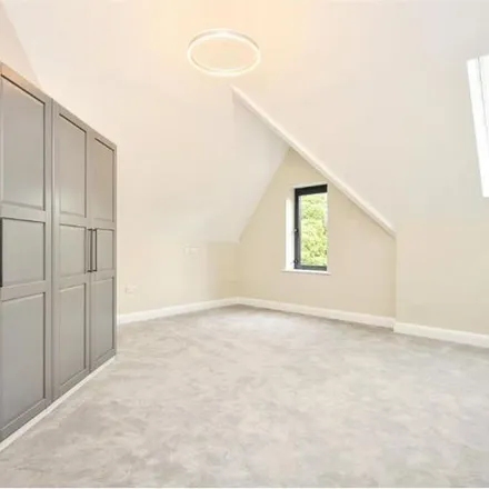 Rent this 2 bed apartment on Norfolk House in Wellesley Court Road, London
