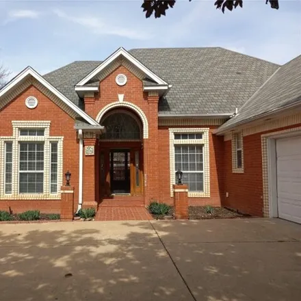 Buy this 3 bed house on 4493 Blue Sage Court in Norman, OK 73072