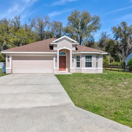 Buy this 3 bed house on 8723 Southeast 155th Place in Orange Blossom Hills, Marion County