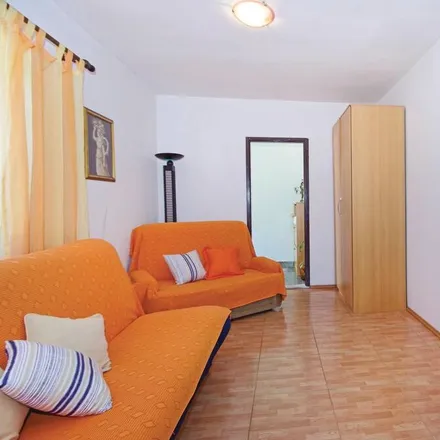 Image 8 - Općina Sućuraj, Split-Dalmatia County, Croatia - Apartment for rent