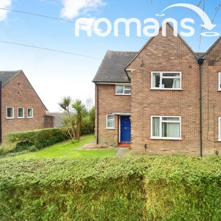 Rent this 4 bed duplex on Drayton Street in Stanmore Lane, Winchester