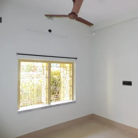 Image 3 - unnamed road, Bansdroni, Kolkata - 700070, West Bengal, India - House for rent