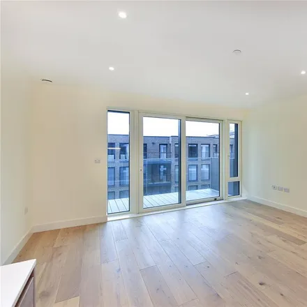 Image 4 - Hampton Apartments, Duke of Wellington Avenue, London, SE18 6NX, United Kingdom - Apartment for rent